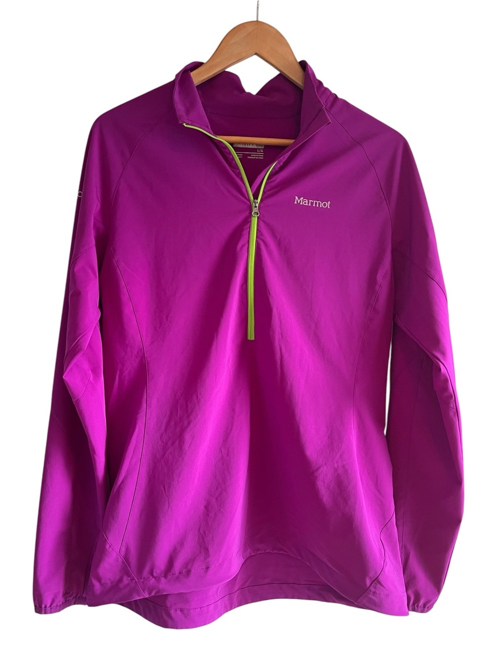 Marmot 3/4 zip lightweight pull over windbreaker size L excellent condition